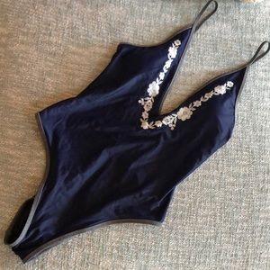 Like new Aerie one piece!